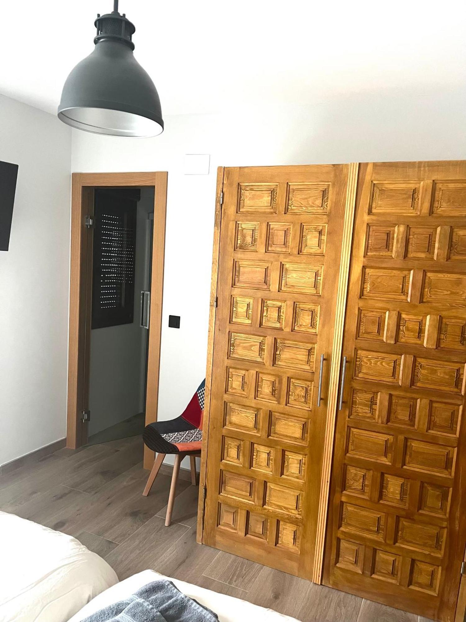 La Boheme Hotel *